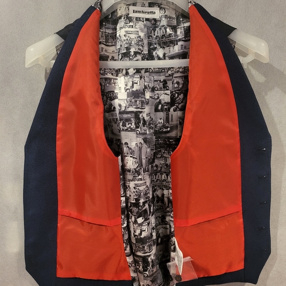 LAMBRETTA Tailored Vest with Notch Lapel - Picture 2 of 8